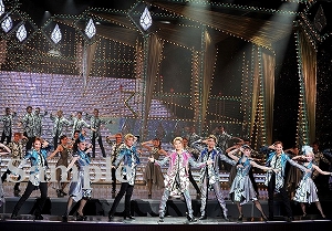 朝夏 他 舞台写真／宙組大劇場公演『Shakespeare～空に満つるは、尽きせぬ言の葉～』『HOT EYES!!』