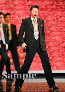 宇月颯 舞台写真／月組東京公演『舞音－MANON－』『GOLDEN JAZZ』