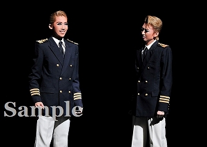 龍 凪七 舞台写真／月組東京公演『舞音－MANON－』『GOLDEN JAZZ』