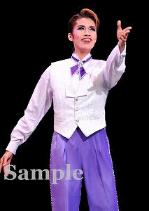十輝いりす 舞台写真／星組東京国際フォーラムホールC公演『LOVE＆DREAM』-I.Sings Disney／II.Sings TAKARAZUKA－