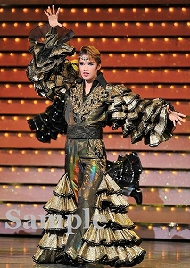 十輝いりす 舞台写真／星組東京国際フォーラムホールC公演『LOVE＆DREAM』-I.Sings Disney／II.Sings TAKARAZUKA－