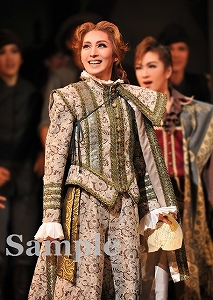 澄輝さやと 舞台写真／宙組東京公演『Shakespeare～空に満つるは、尽きせぬ言の葉～』『HOT EYES!!』