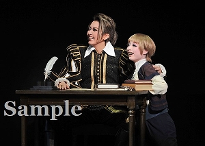 朝夏 遥羽 舞台写真／宙組東京公演『Shakespeare～空に満つるは、尽きせぬ言の葉～』『HOT EYES!!』