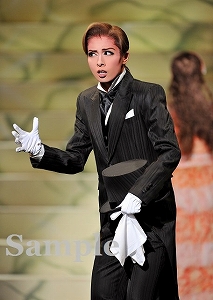 明日海 りお 舞台写真／花組梅田芸術劇場公演『Ernest in Love』