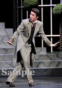 芹香 斗亜 舞台写真／花組梅田芸術劇場公演『Ernest in Love』