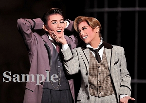 明日海 芹香 舞台写真／花組梅田芸術劇場公演『Ernest in Love』