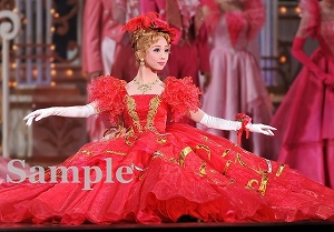 妃海 風 舞台写真／星組大劇場公演『こうもり』『THE ENTERTAINER!』