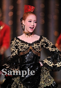 妃海 風 舞台写真／星組大劇場公演『こうもり』『THE ENTERTAINER!』