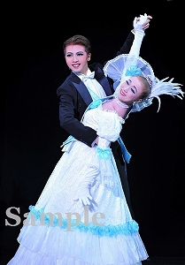 礼 妃白 舞台写真／星組大劇場公演『こうもり』『THE ENTERTAINER!』