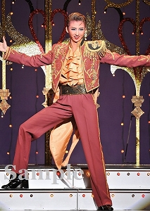 凪七瑠海 舞台写真／月組全国ツアー公演『激情』『Apasionado（アパショナード）!!III』