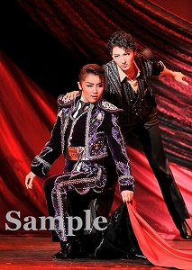 珠城 暁 舞台写真／月組全国ツアー公演『激情』『Apasionado（アパショナード）!!III』