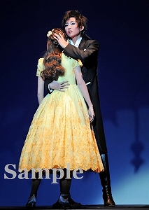 凪七 叶羽 舞台写真／月組全国ツアー公演『激情』『Apasionado（アパショナード）!!III』