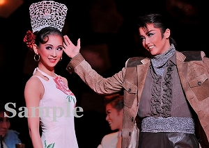 愛希 暁 舞台写真／月組全国ツアー公演『激情』『Apasionado（アパショナード）!!III』