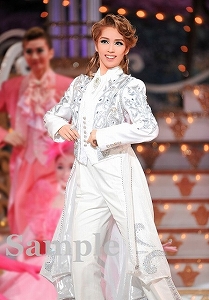 紫藤りゅう 舞台写真／星組新人公演『こうもり』