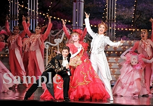 紫藤 綾 真彩 舞台写真／星組新人公演『こうもり』