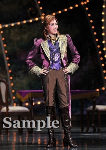 北翔海莉 舞台写真／星組東京公演『こうもり』『THE ENTERTAINER!』