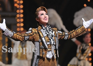 北翔海莉 舞台写真／星組東京公演『こうもり』『THE ENTERTAINER!』