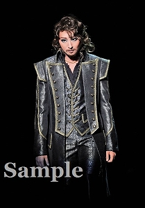 珠城りょう 舞台写真／月組大劇場公演『NOBUNAGA＜信長＞―下天の夢―』『Forever LOVE!!』