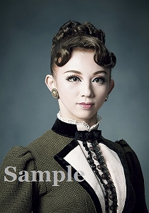 綾瀬あきな スチール写真／宙組『エリザベート―愛と死の輪舞（ロンド）―』