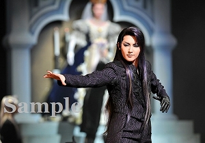 朝夏まなと 舞台写真／宙組大劇場公演『エリザベート―愛と死の輪舞（ロンド）―』