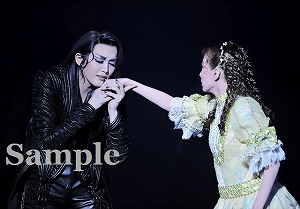 朝夏 実咲 舞台写真／宙組大劇場公演『エリザベート―愛と死の輪舞（ロンド）―』