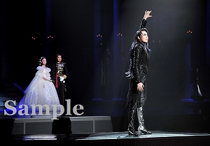 朝夏 真風 実咲 舞台写真／宙組大劇場公演『エリザベート―愛と死の輪舞（ロンド）―』