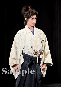 北翔海莉 舞台写真／星組大劇場公演『桜華に舞え』『ロマンス!!（Romance）』