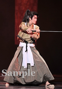 七海ひろき 舞台写真／星組大劇場公演『桜華に舞え』『ロマンス!!（Romance）』