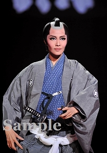 十碧れいや 舞台写真／星組大劇場公演『桜華に舞え』『ロマンス!!（Romance）』