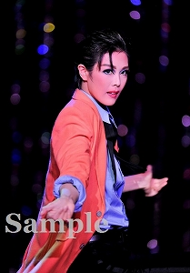 麻央侑希 舞台写真／星組大劇場公演『桜華に舞え』『ロマンス!!（Romance）』