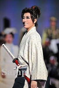 北翔海莉 ポケットスチール／星組大劇場公演『桜華に舞え』『ロマンス!!（Romance）』