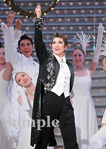 北翔海莉 舞台写真／『北翔海莉サヨナラショー』