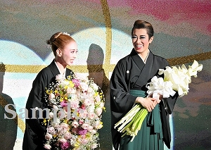 北翔 妃海 舞台写真／『北翔海莉サヨナラショー』