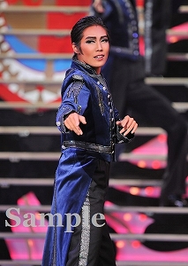 愛月ひかる 舞台写真／宙組東京公演『エリザベート―愛と死の輪舞（ロンド）―』