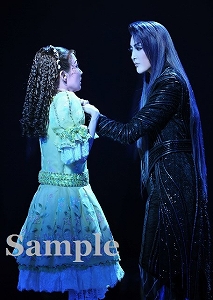 朝夏・実咲 舞台写真／宙組東京公演『エリザベート―愛と死の輪舞（ロンド）―』