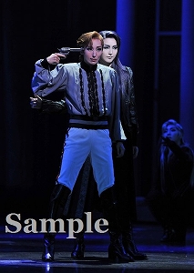 朝夏・澄輝 舞台写真／宙組東京公演『エリザベート―愛と死の輪舞（ロンド）―』