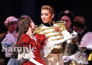 真風・実咲 舞台写真／宙組東京公演『エリザベート―愛と死の輪舞（ロンド）―』