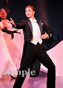 瀬戸かずや 舞台写真／花組バウホール公演『アイラブアインシュタイン』