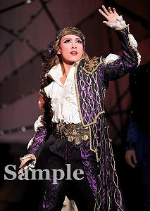 明日海りお 舞台写真／花組全国ツアー公演『仮面のロマネスク』『Melodia―熱く美しき旋律―』