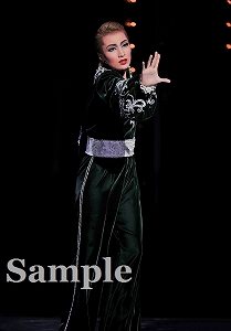 望海 風斗 舞台写真／雪組大劇場公演『私立探偵ケイレブ・ハント』『Greatest HITS!』