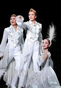 早霧 望海 咲妃 舞台写真／雪組大劇場公演『私立探偵ケイレブ・ハント』『Greatest HITS!』