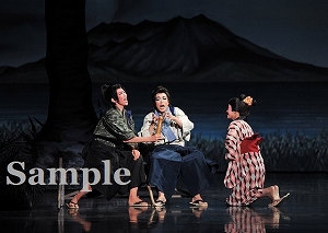 北翔 紅 綺咲 舞台写真／星組東京公演『桜華に舞え』『ロマンス!!（Romance）』