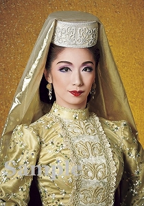 芽吹 幸奈 スチール写真／花組『雪華抄（せっかしょう）』『金色（こんじき）の砂漠』