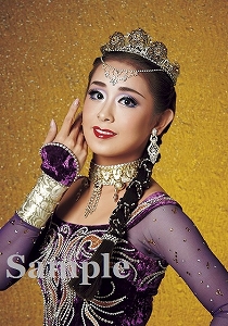 白姫 あかり スチール写真／花組『雪華抄（せっかしょう）』『金色（こんじき）の砂漠』