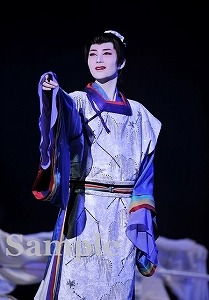 芹香斗亜 舞台写真／花組大劇場公演『雪華抄（せっかしょう）』『金色（こんじき）の砂漠』