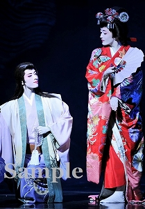 明日海 花乃 舞台写真／花組大劇場公演『雪華抄（せっかしょう）』『金色（こんじき）の砂漠』