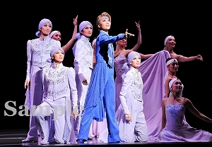 芹香 他 舞台写真／花組大劇場公演『雪華抄（せっかしょう）』『金色（こんじき）の砂漠』