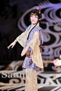 芹香斗亜 ポケットスチール／花組大劇場公演『雪華抄（せっかしょう）』『金色（こんじき）の砂漠』