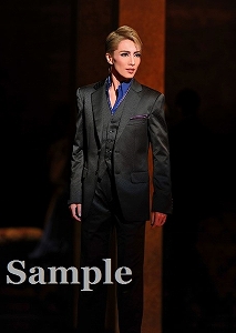 早霧せいな 舞台写真／雪組東京公演『私立探偵ケイレブ・ハント』『Greatest HITS!』