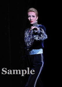 早霧せいな 舞台写真／雪組東京公演『私立探偵ケイレブ・ハント』『Greatest HITS!』